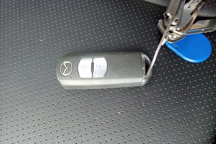 Used Mazda CX-3 2018 2.0L Automatic Luxury Version Vehicle Key