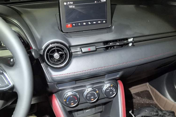 Used Mazda CX-3 2018 2.0L Automatic Prestige Edition Audio And AC Panel