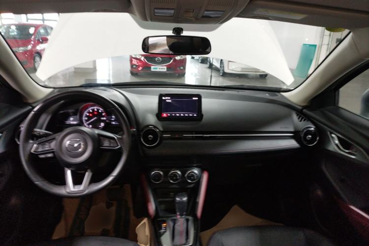 Used Mazda CX-3 2018 2.0L Automatic Prestige Edition Center Console