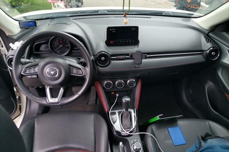 Used Mazda CX-3 2018 2.0L Automatic Prestige Edition Center Console