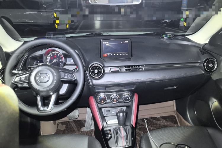 Used Mazda CX-3 2018 2.0L Automatic Prestige Edition Center Console