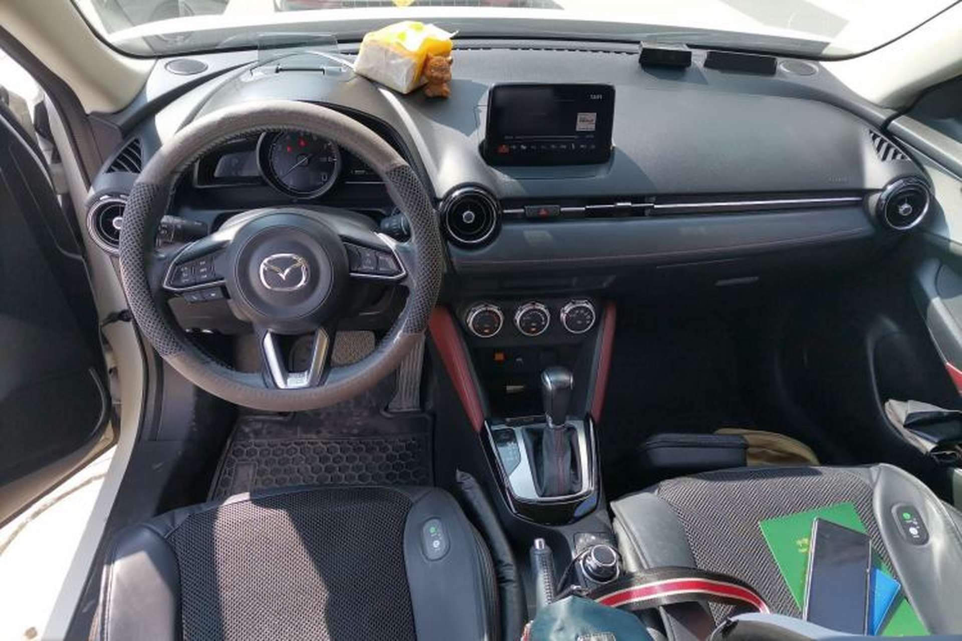 Used Mazda CX-3 2018 2.0L Automatic Prestige Edition Center Console