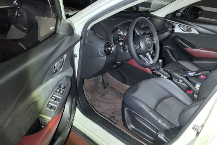 Used Mazda CX-3 2018 2.0L Automatic Prestige Edition Driver Seat