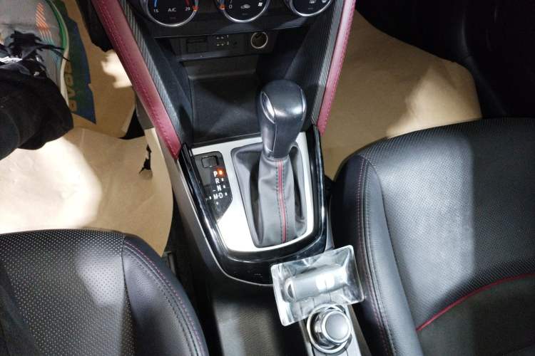 Used Mazda CX-3 2018 2.0L Automatic Prestige Edition Gear Lever