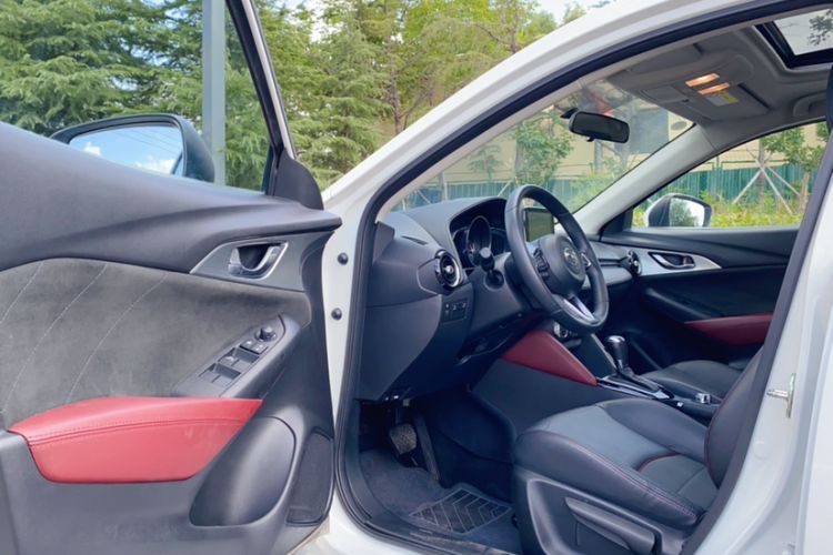 Used Mazda CX-3 2018 2.0L Automatic Prestige Edition Interior 11