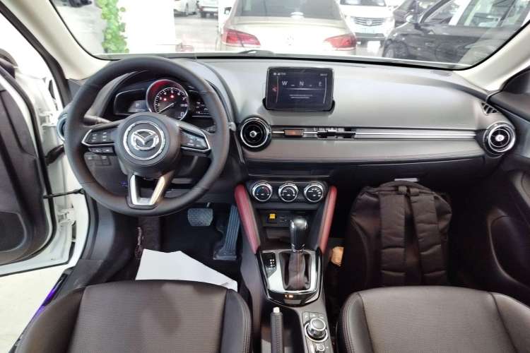 Used Mazda CX-3 2018 2.0L Automatic Prestige Edition Interior 2