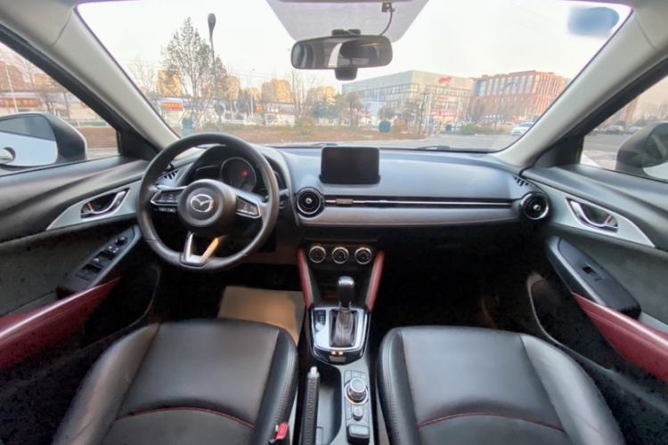 Used Mazda CX-3 2018 2.0L Automatic Prestige Edition Interior 3