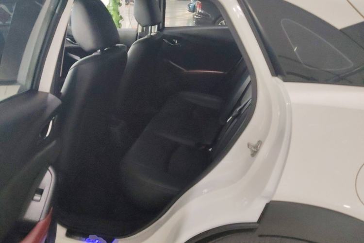 Used Mazda CX-3 2018 2.0L Automatic Prestige Edition Interior 4