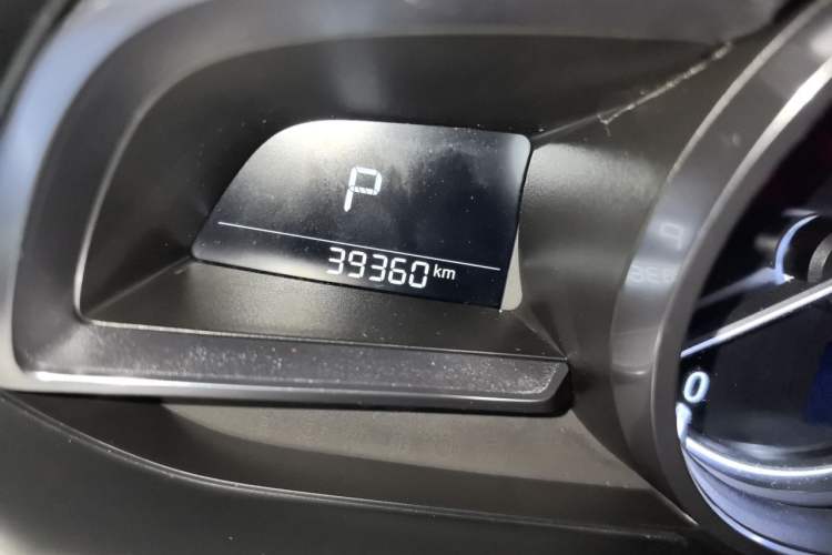 Used Mazda CX-3 2018 2.0L Automatic Prestige Edition Odometer Close Up