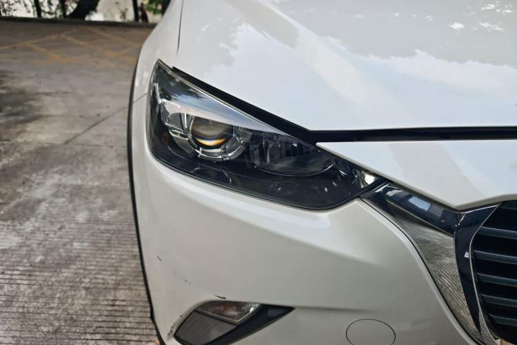 Used Mazda CX-3 2018 2.0L Automatic Prestige Edition Right Front Headlight