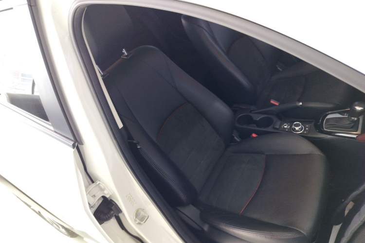Used Mazda CX-3 2018 2.0L Automatic Prestige Edition Right Front Seat