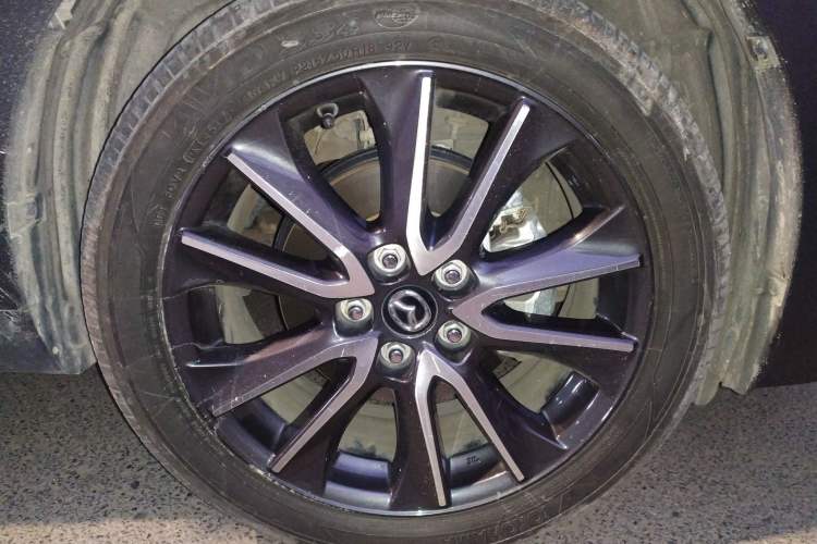 Used Mazda CX-3 2018 2.0L Automatic Prestige Edition Right Front Wheel Hub