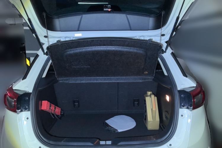 Used Mazda CX-3 2018 2.0L Automatic Prestige Edition Trunk