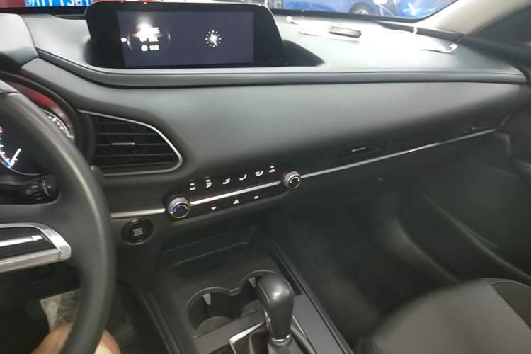 Used Mazda CX-30 2020 2.0L Automatic Zhiyue Trim Audio And AC Panel