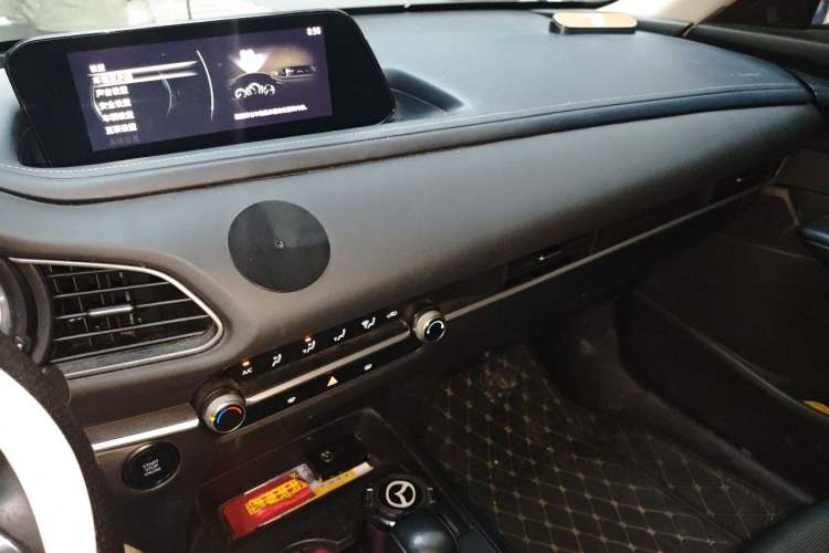 Used Mazda CX-30 2020 2.0L Automatic Zhiyue Trim Audio And AC Panel