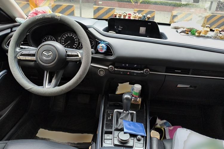 Used Mazda CX-30 2020 2.0L Automatic Yaoyue Model Center Console