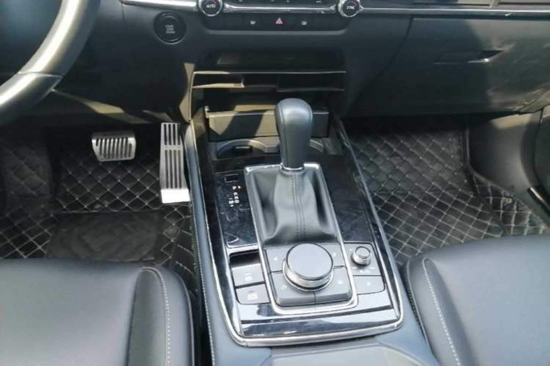 Used Mazda CX-30 2020 2.0L Automatic Joyful Model Gear Lever