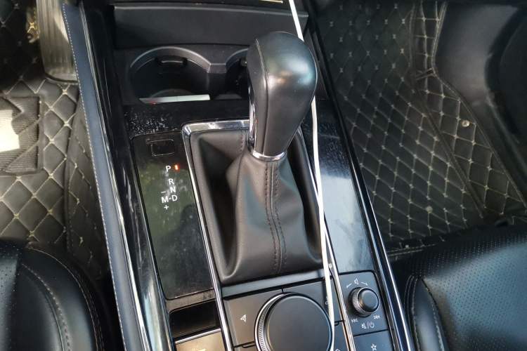 Used Mazda CX-30 2020 2.0L Automatic YAYUE Version Gear Lever