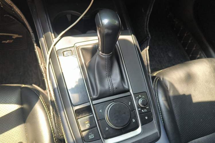 Used Mazda CX-30 2020 2.0L Automatic Zhiyue Trim Gear Lever