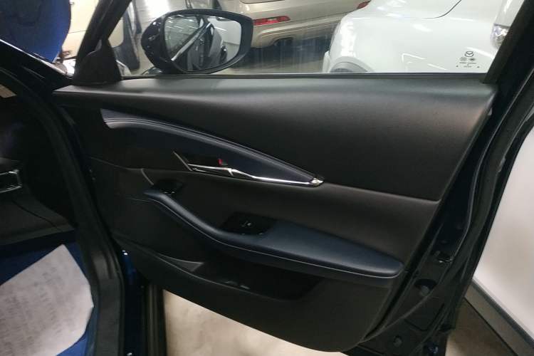 Used Mazda CX-30 2020 2.0L Automatic Joyful Model Interior 5