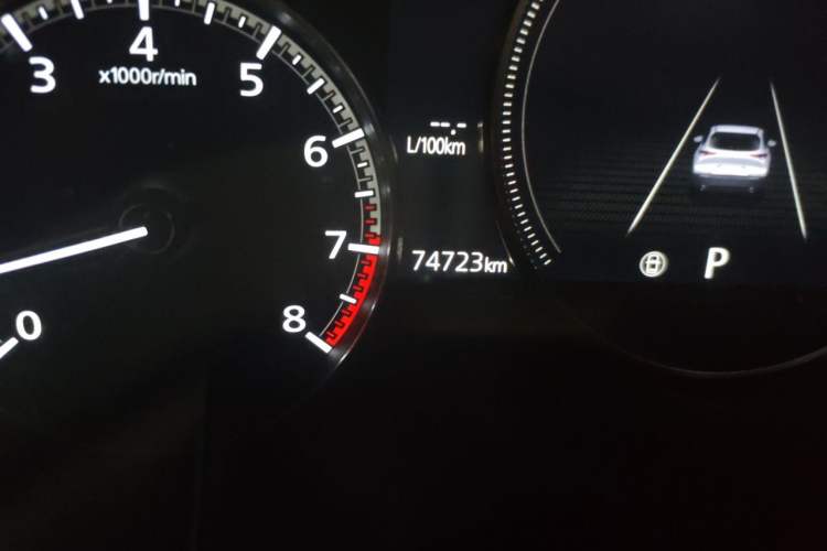 Used Mazda CX-30 2020 2.0L Automatic Yaoyue Model Odometer Close Up