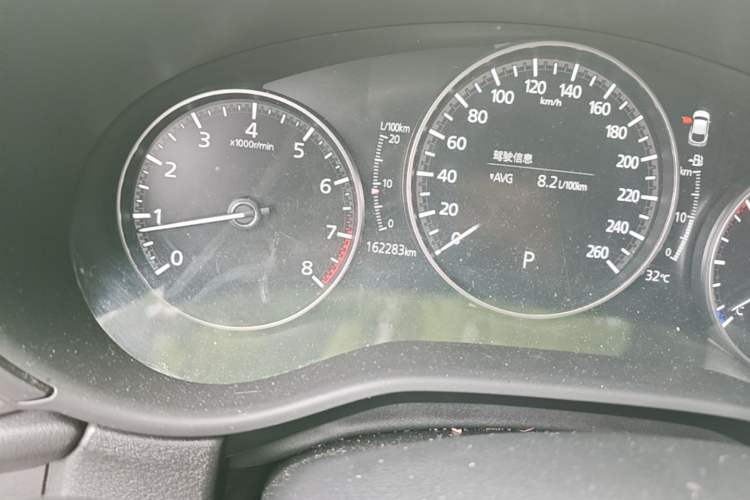Used Mazda CX-30 2020 2.0L Automatic Lingyue Model Odometer Close Up