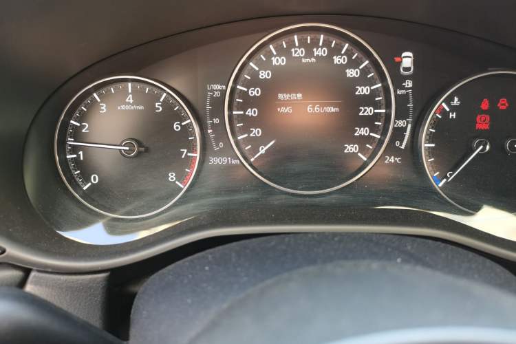 Used Mazda CX-30 2020 2.0L Manual Shangyue Trim Odometer Close Up