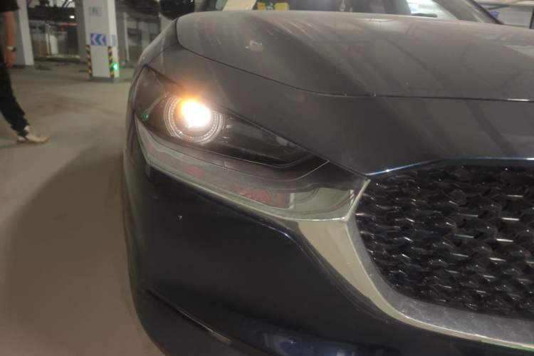 Used Mazda CX-30 2020 2.0L Automatic Joyful Model Right Front Headlight