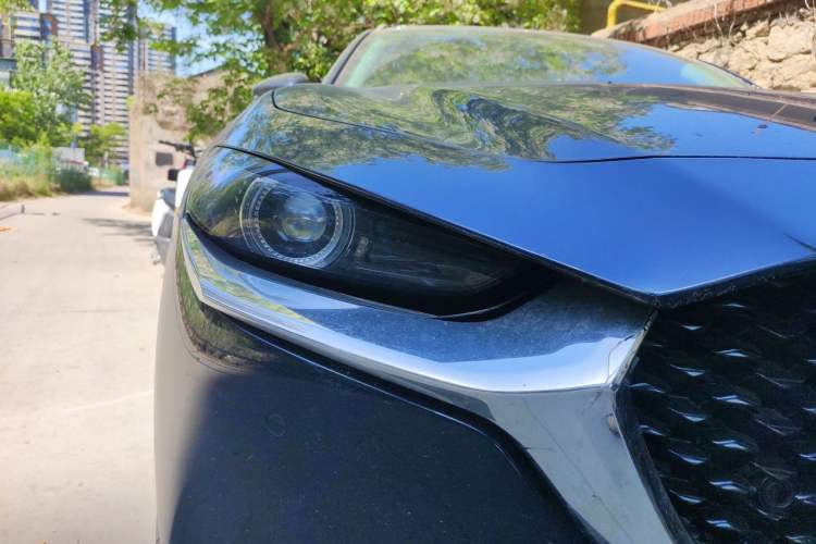 Used Mazda CX-30 2020 2.0L Automatic Zunyue Trim Right Front Headlight