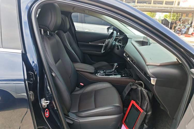 Used Mazda CX-30 2020 2.0L Automatic Zunyue Trim Right Front Seat