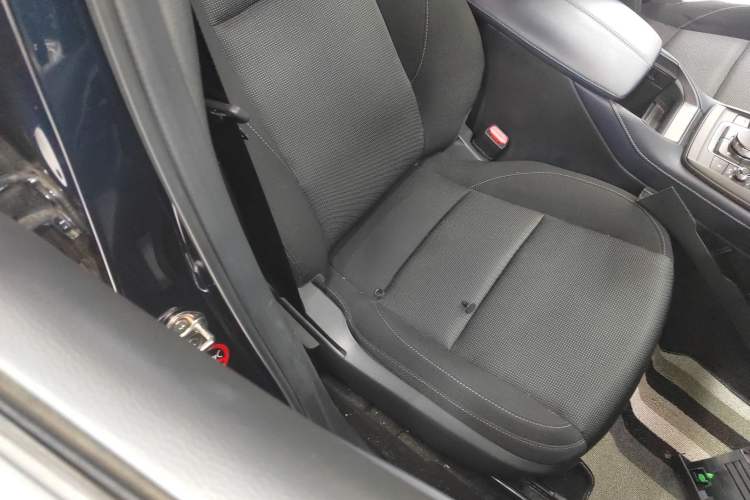 Used Mazda CX-30 2020 2.0L Automatic Zhiyue Trim Right Front Seat