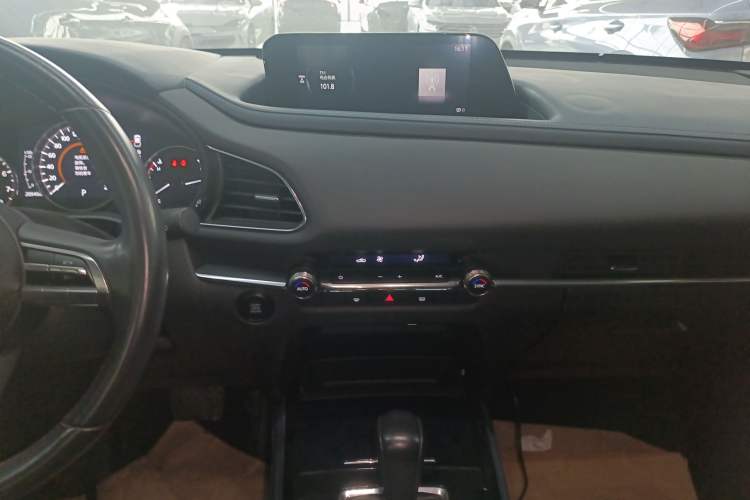 Used Mazda CX-30 2020 2.0L Automatic Joyful Model Audio And AC Panel