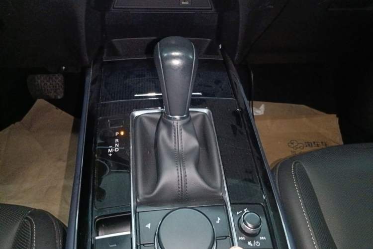 Used Mazda CX-30 2020 2.0L Automatic Joyful Model Gear Lever