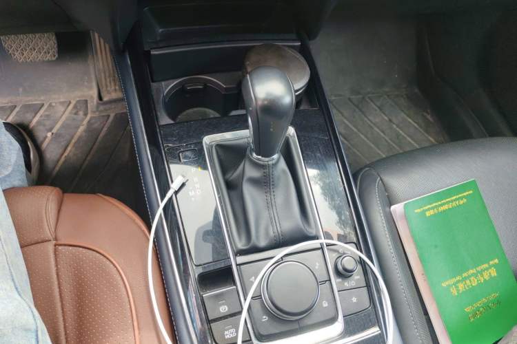Used Mazda CX-30 2020 2.0L Automatic Joyful Model Gear Lever