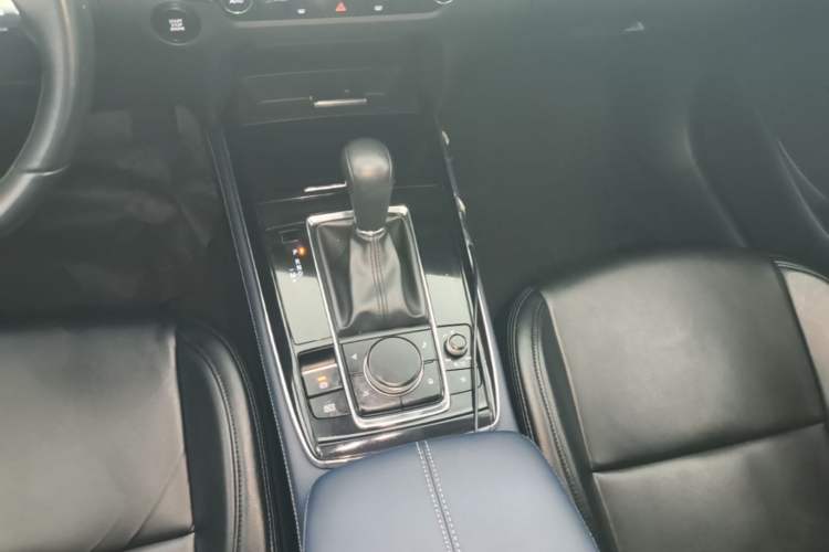 Used Mazda CX-30 2020 2.0L Automatic YAYUE Version Gear Lever