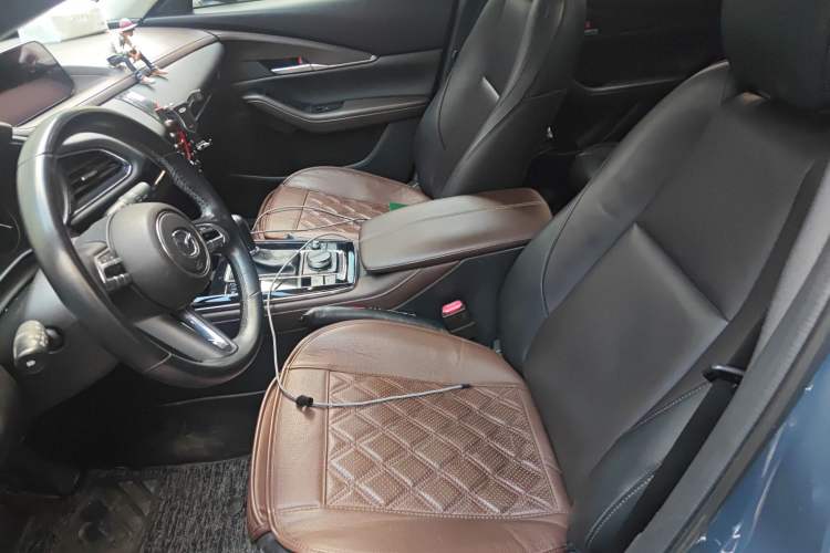 Used Mazda CX-30 2020 2.0L X Compression Ignition Prestige Version Left Front Seat