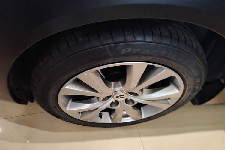 Used Mazda CX-30 2020 2.0L Automatic Zhiyue Trim Left Front Wheel Hub