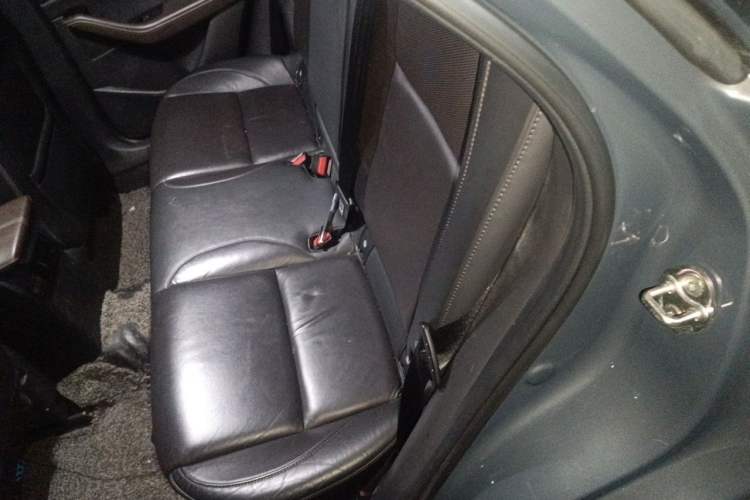 Used Mazda CX-30 2020 2.0L X Compression Ignition Prestige Version Left Rear Seat