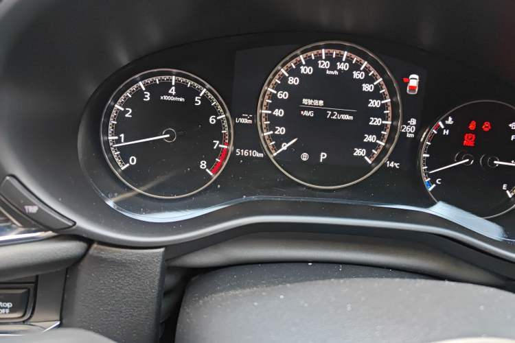Used Mazda CX-30 2020 2.0L X Compression Ignition Prestige Version Odometer Close Up