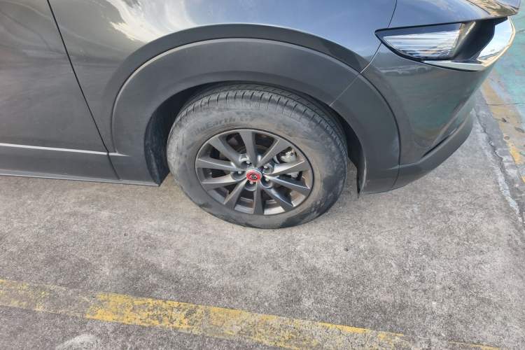 Used Mazda CX-30 2020 2.0L Manual Shangyue Trim Right Front Wheel Hub