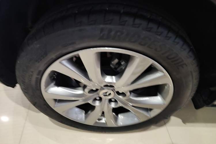 Used Mazda CX-30 2020 2.0L Automatic Zhiyue Trim Right Rear Wheel Hub