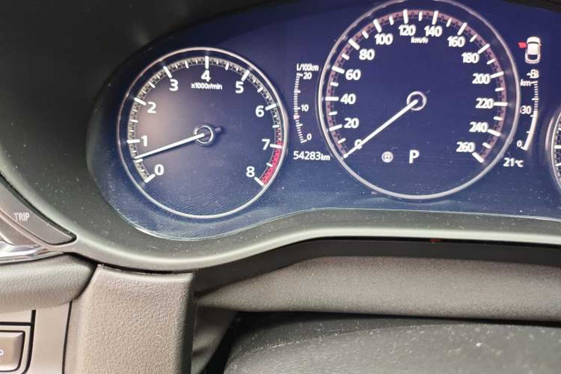 Used Mazda CX-30 2020 2.0L Automatic Yaoyue Model Odometer Close Up