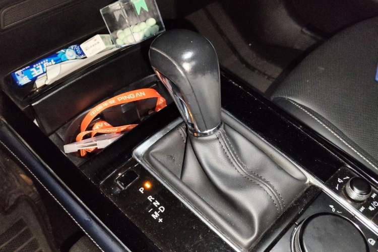 Used Mazda CX-30 2020 2.0L Automatic Joyful Model Gear Lever