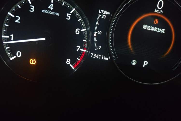 Used Mazda CX-30 2020 2.0L Automatic Yaoyue Model Odometer Close Up
