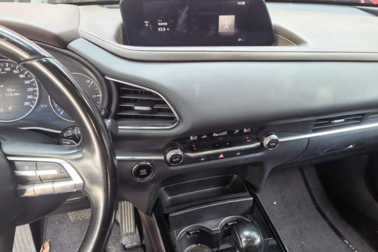 Used Mazda CX-30 2020 2.0L Automatic Zunyue Trim Audio And AC Panel