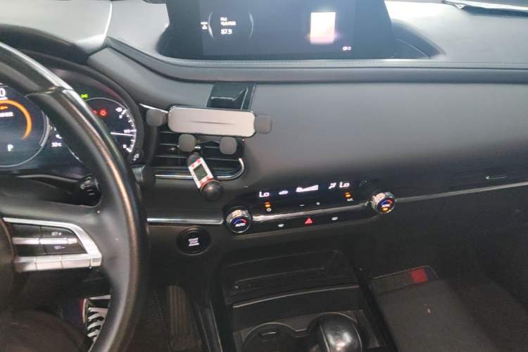 Used Mazda CX-30 2020 2.0L Automatic Joyful Model Audio And AC Panel