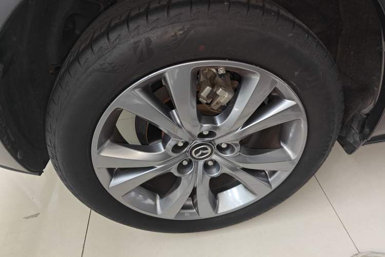 Used Mazda CX-30 2020 2.0L Automatic Joyful Model Right Rear Wheel Hub
