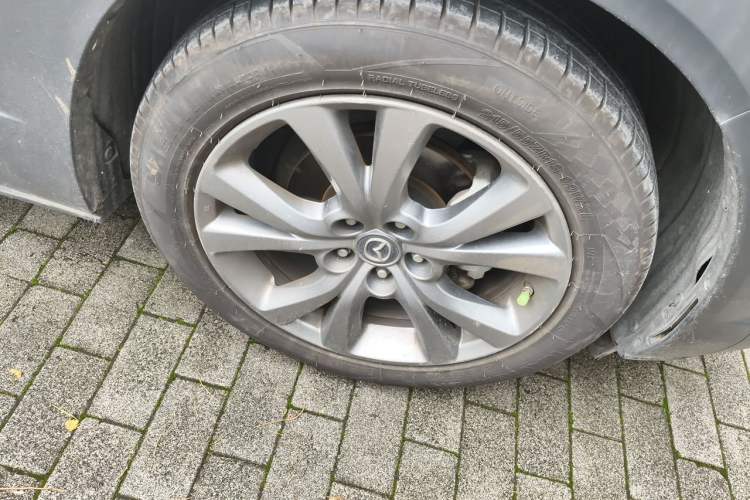 Used Mazda CX-30 2020 2.0L Automatic Joyful Model Right Front Wheel Hub