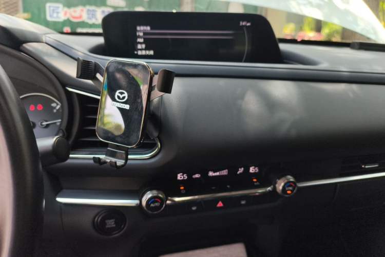 Used Mazda CX-30 2020 2.0L Automatic Joyful Model Audio And AC Panel