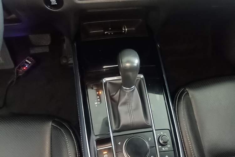 Used Mazda CX-30 2020 2.0L Automatic YAYUE Version Gear Lever